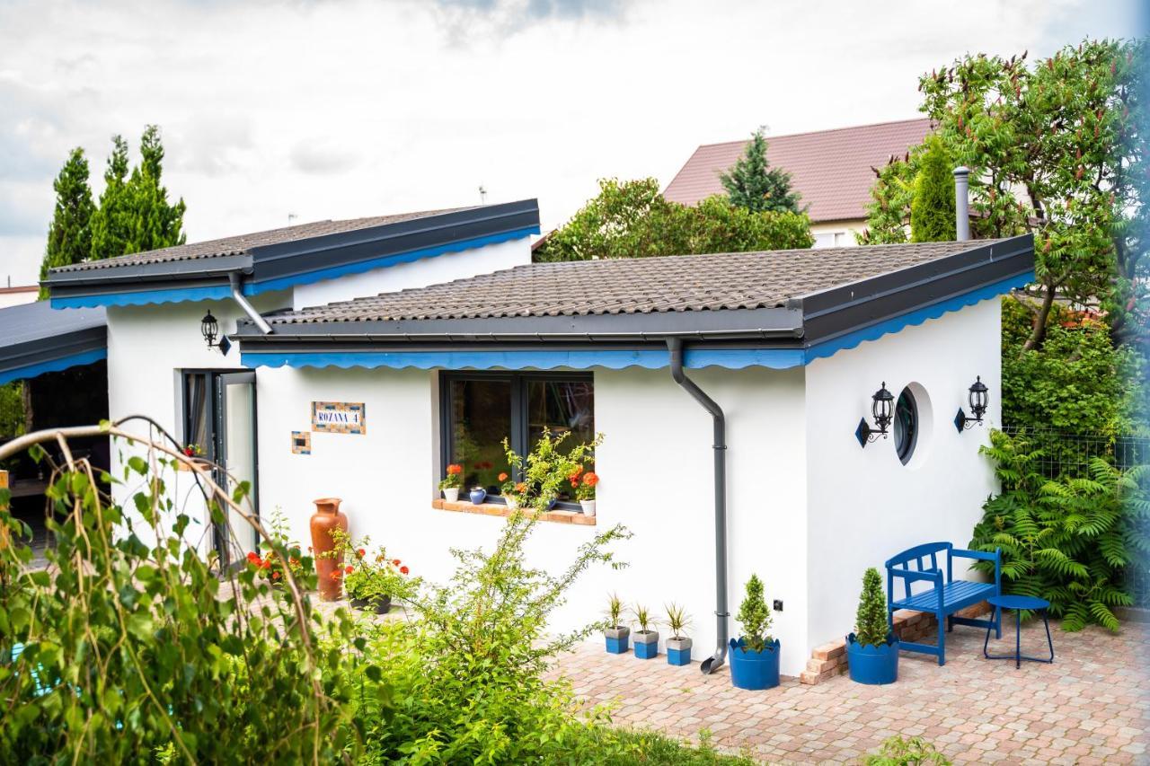Cat Stone Villa Pisz Bagian luar foto